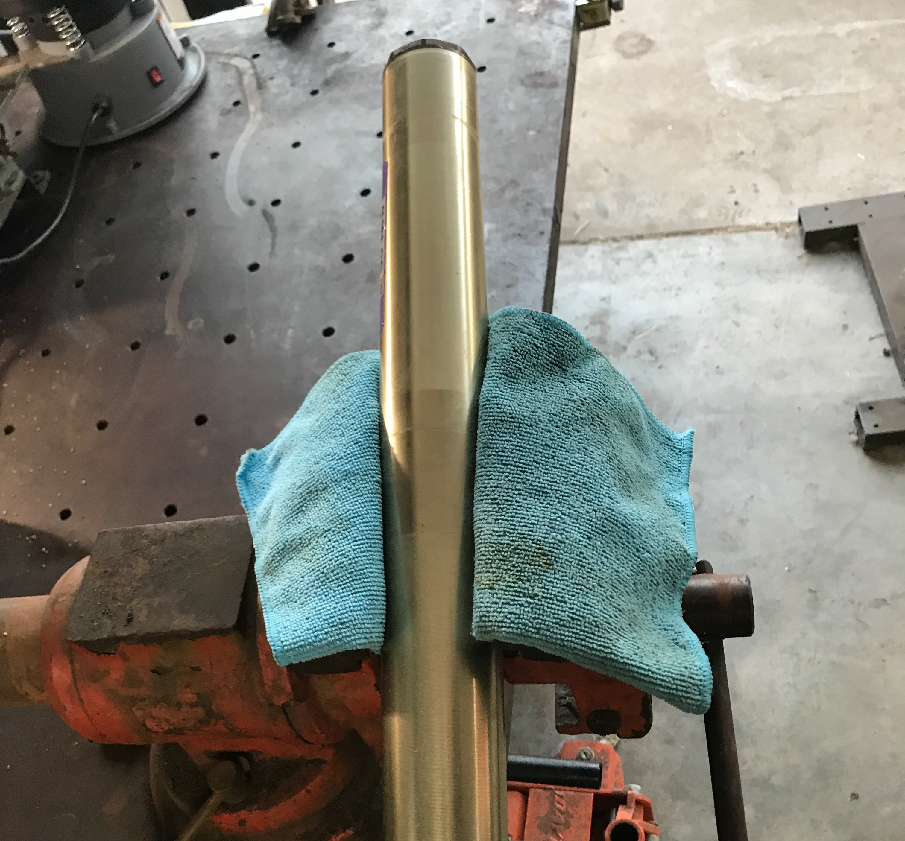 StepbyStep Guide to Replacing Fork Seals in your Dirt Bike